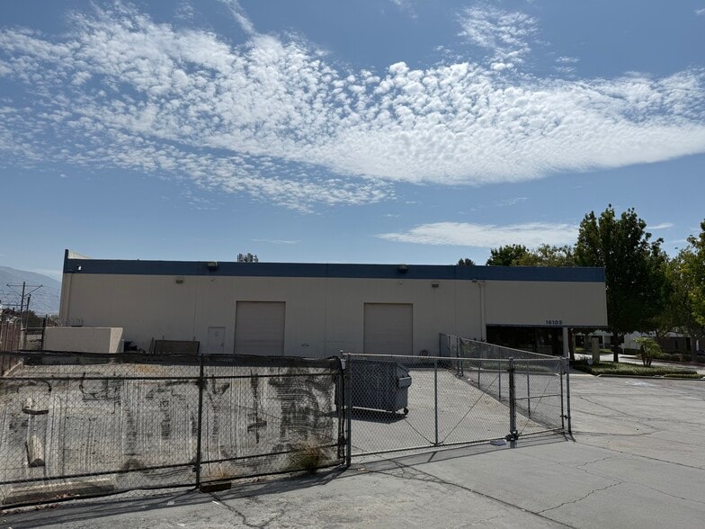 More Photos Of 16103 Avenida Padilla, Irwindale Warehouse For Lease