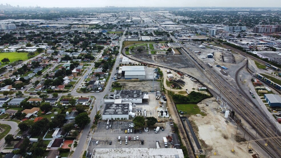 More Photos Of 8600 NW 36th Ave, Miami Manufacturing For Lease
