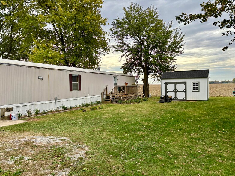 More Photos Of 521 S Emmett St, Virden Manufactured Housing Mobile Home Park For Sale