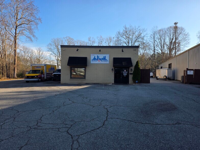 More Photos Of 138 Moose Loop Rd, Canton Warehouse For Lease