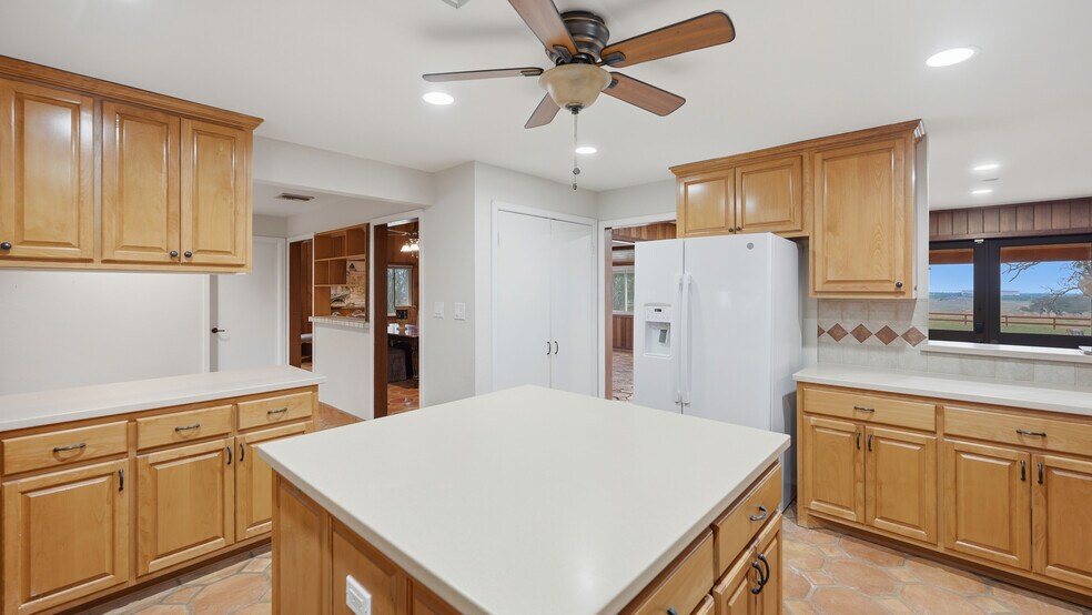 More Photos Of 1211 Leissner School Rd, Seguin Land For Sale