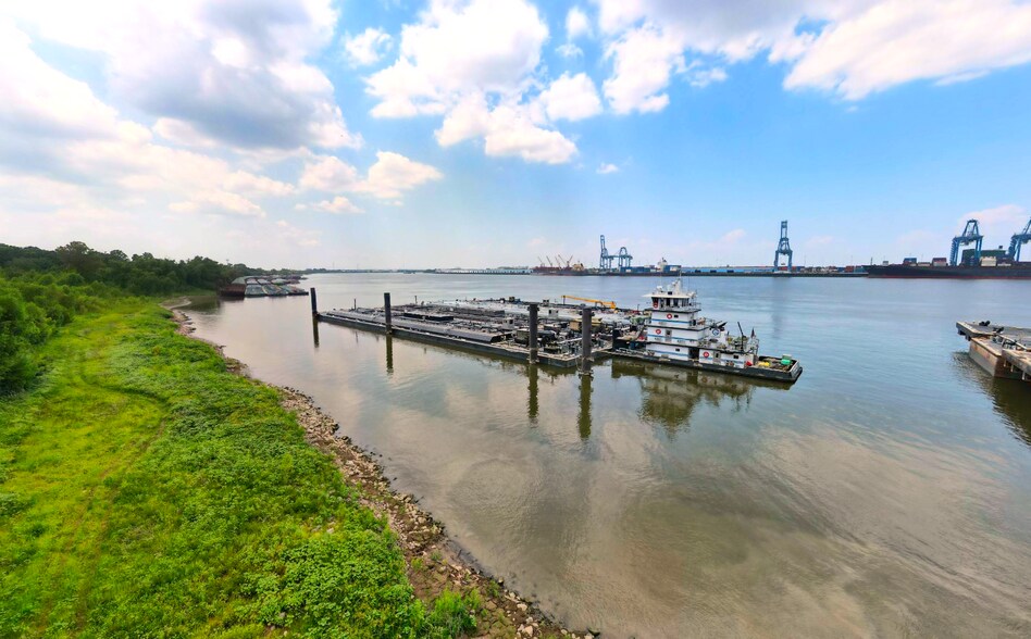 More Photos Of 6025 River Road, Marrero Land For Sale