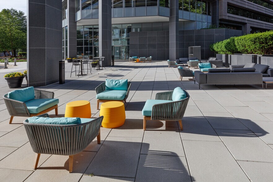 More Photos Of 6120 Executive Blvd, Rockville Office For Lease