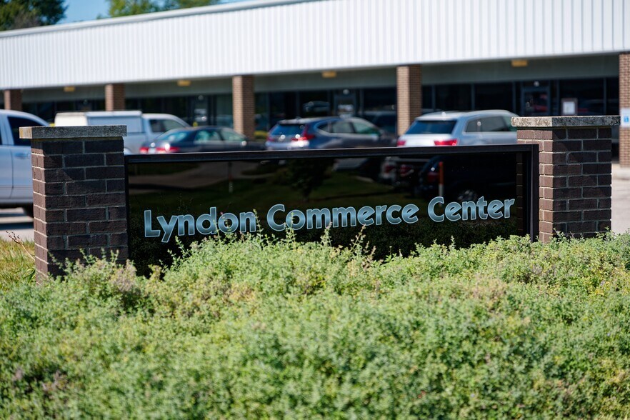 More Photos Of 8003 Vinecrest Ave, Louisville Light Manufacturing For Lease