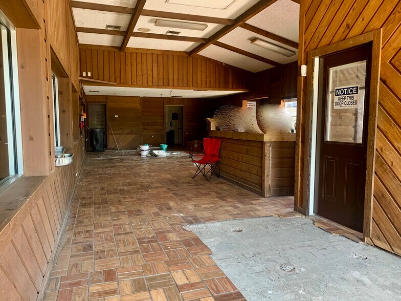 More Photos Of 1526 Pat Booker Rd, Universal City Storefront Retail Office For Sale