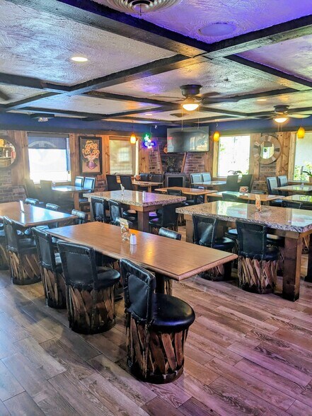 More Photos Of 346 N University Ave, Provo General Retail For Sale