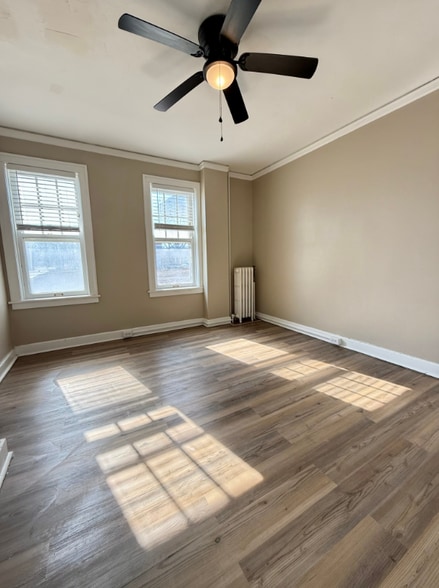 More Photos Of 631 S 4th St, Springfield Apartments For Sale