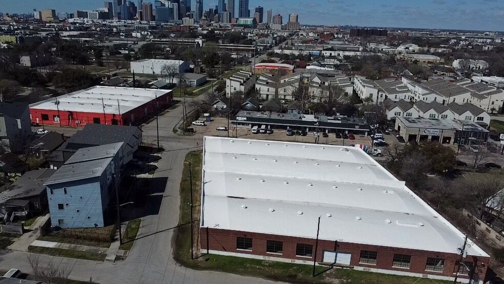 More Photos Of 10 N Milby St, Houston Warehouse For Lease