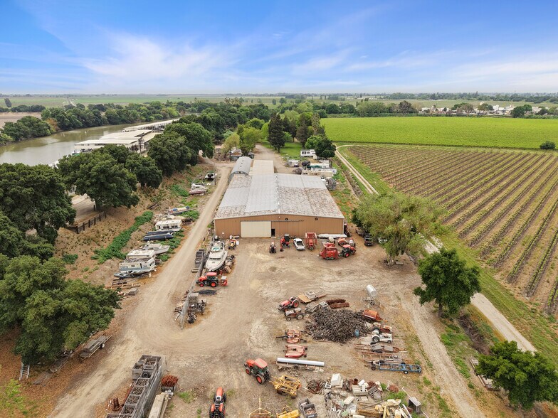 More Photos Of 1400 Old Levee rd, Walnut Grove Land For Sale