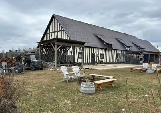 More Photos Of 2170 62nd St, Fennville Winery Vineyard For Sale