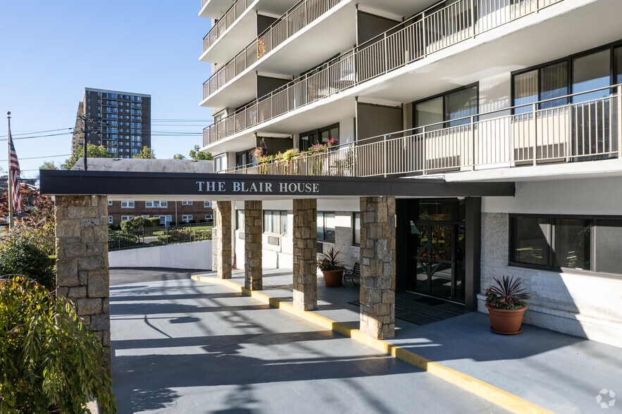 More Photos Of 235 Prospect Ave, Hackensack Apartments For Sale