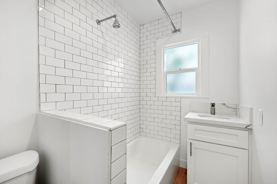 More Photos Of 522-532 Idaho Ave, Santa Monica Apartments For Sale