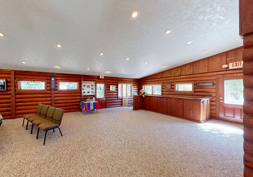 More Photos Of 1430 Riverview Rd, Riverton Office Residential For Sale