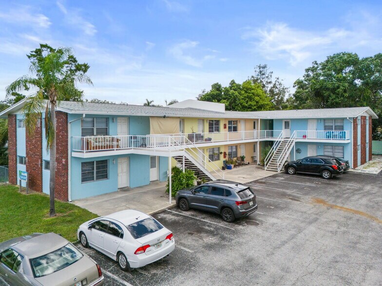 More Photos Of 1000 Stickney Point Rd, Sarasota Multifamily For Sale