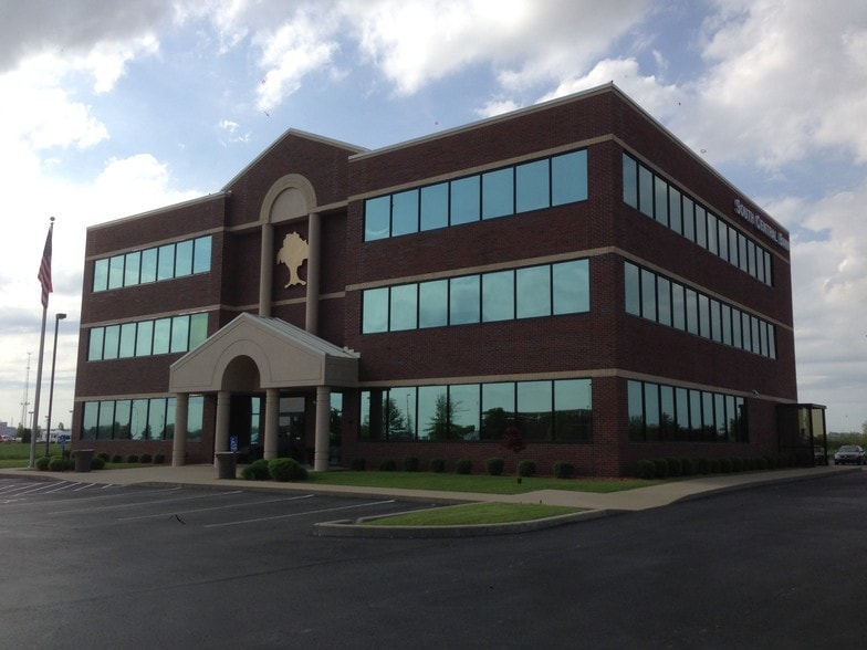 Primary Photo Of 300 Southtown Blvd, Owensboro Office For Lease