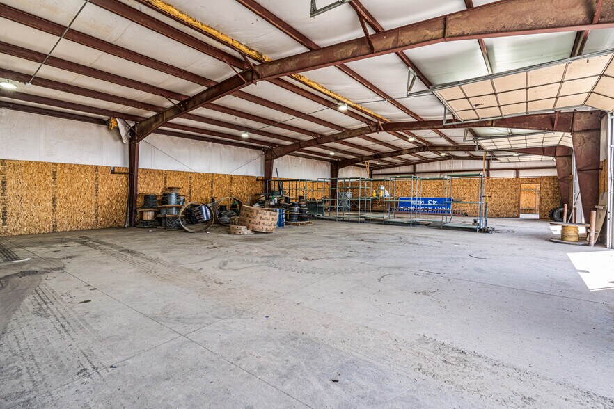 More Photos Of 26898 E State Highway 96, Pueblo Warehouse For Lease