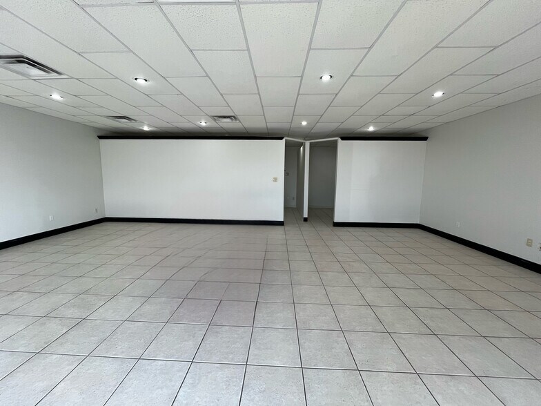 More Photos Of 2810 Louetta Rd, Spring Unknown For Lease