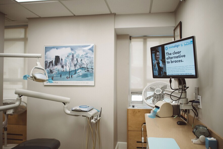 More Photos Of 25 Central Park W, New York Apartments For Sale