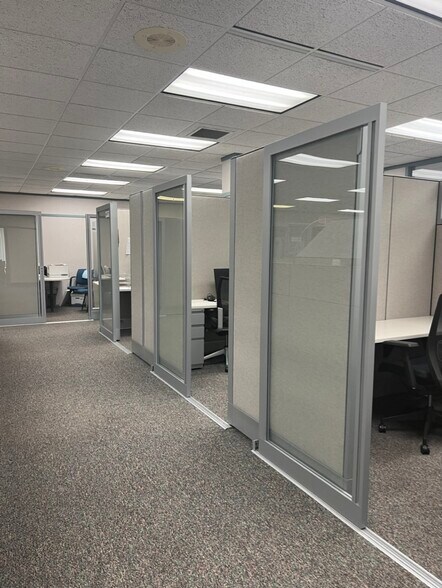 More Photos Of , Holland Office For Sale