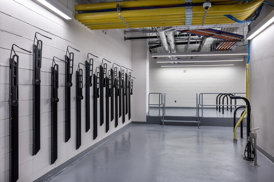 More Photos Of 3901 N Fairfax Dr, Arlington Office For Lease