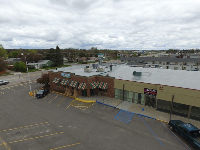 More Photos Of 2621 5th Ave, Scottsbluff Storefront Retail Office For Sale