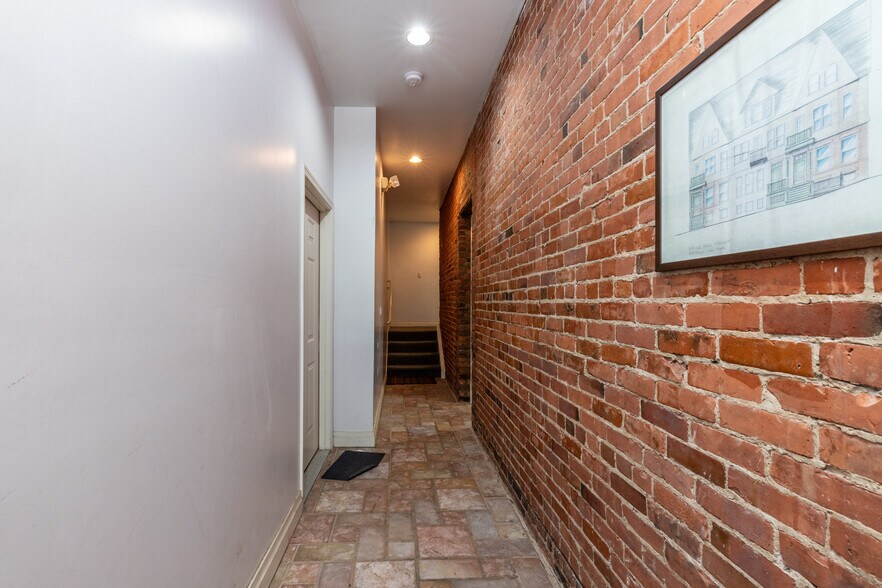 More Photos Of 158 Park St, Buffalo Apartments For Sale