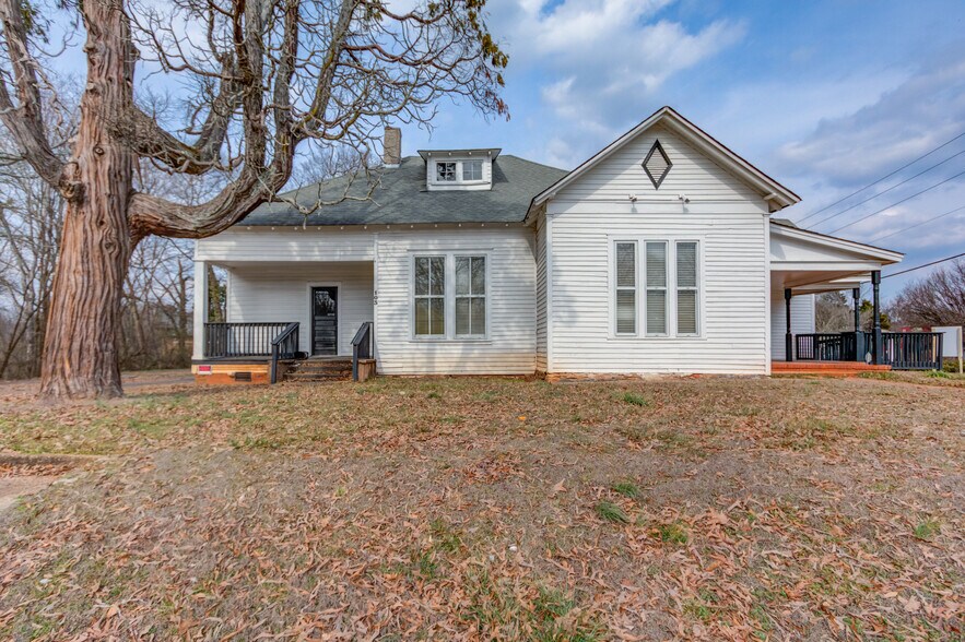 More Photos Of 103 Kelly Mill Rd, Cumming Office For Sale