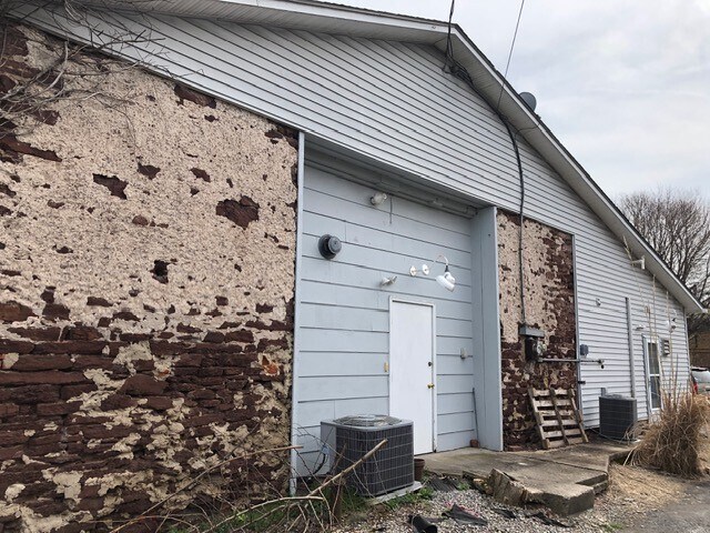 More Photos Of 29 Race St, Frenchtown Storefront Retail Office For Sale