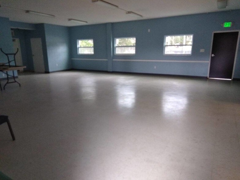 More Photos Of 500 S Holly Ave, Sanford Congregate Senior Housing For Sale