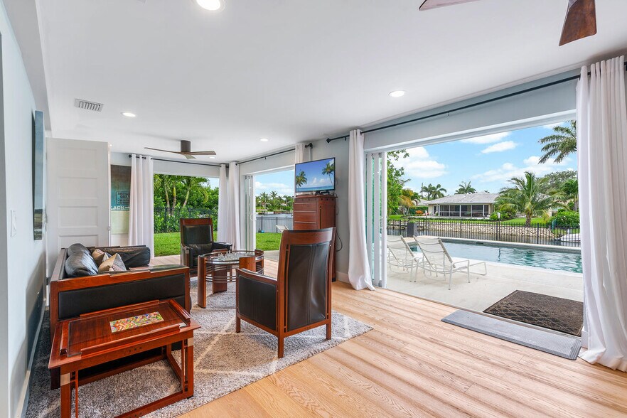 More Photos Of 1768 Tudor Rd, North Palm Beach Specialty For Sale