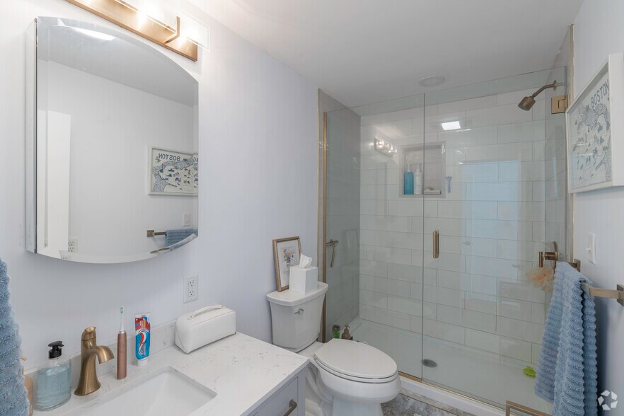 More Photos Of 139-145 Richmond St, Boston Apartments For Sale