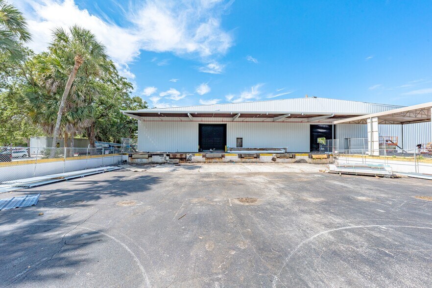 More Photos Of 198 Lock Rd, Deerfield Beach Warehouse For Lease
