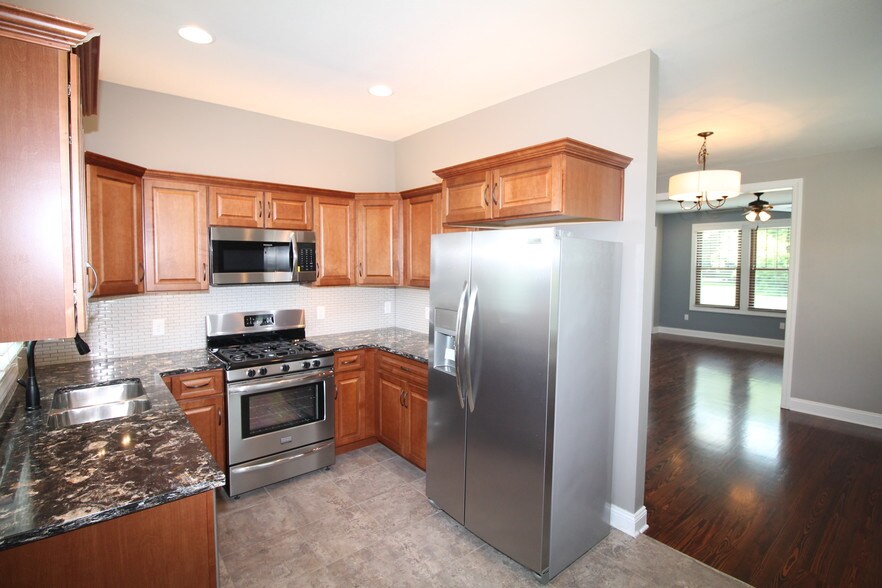 More Photos Of 430 Adams St, Paducah Apartments For Sale