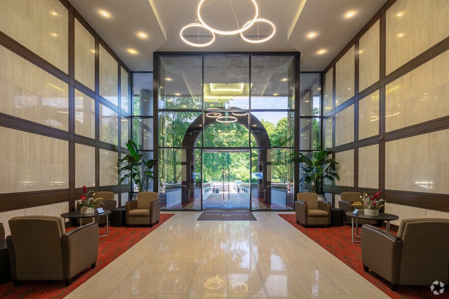 More Photos Of 6600 Peachtree Dunwoody Rd NE, Atlanta Unknown For Lease