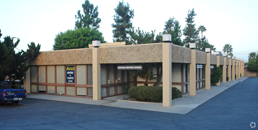 Primary Photo Of 333 N Santa Anita Ave, Arcadia Office For Lease