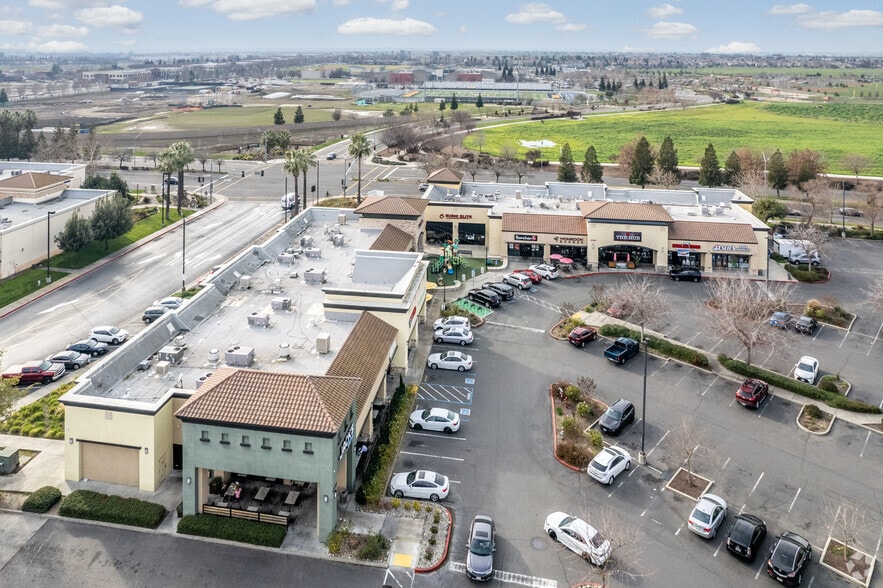 More Photos Of 4730 Natomas Blvd, Sacramento Freestanding For Sale