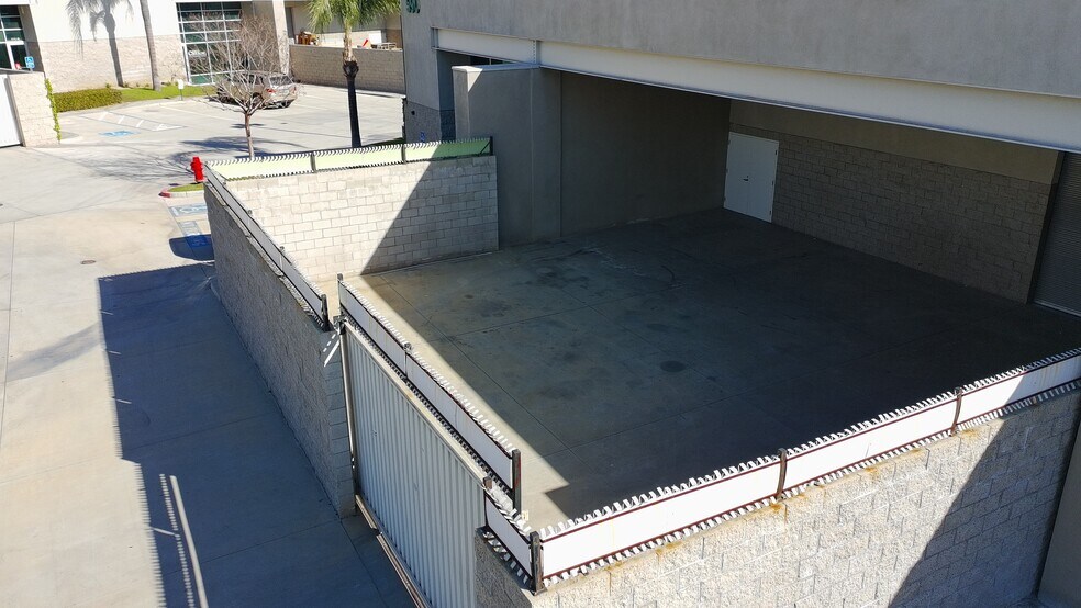 More Photos Of 590 Maple Ct, Colton Manufacturing For Lease