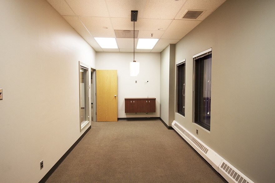 Primary Photo Of 131 Provencher Blvd, Winnipeg Office For Lease