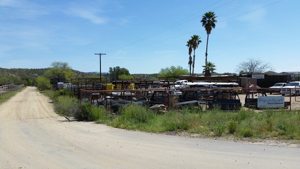 More Photos Of 1385 N Tegner St, Wickenburg Land For Lease