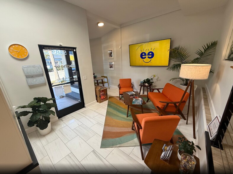 More Photos Of 5685-5693 La Jolla Blvd, La Jolla Apartments For Lease