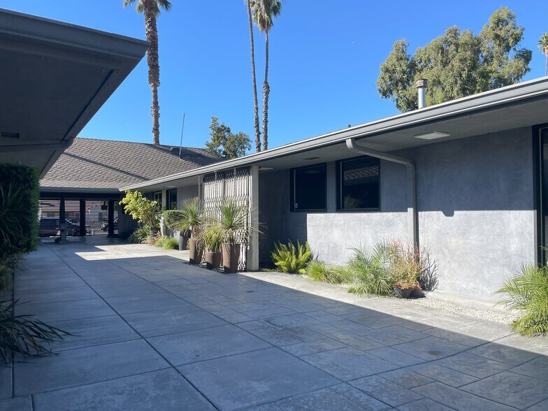 More Photos Of 6086 Brockton Ave, Riverside Medical For Lease