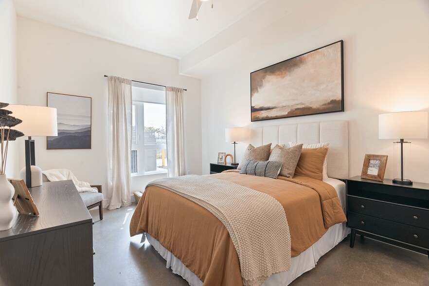 More Photos Of 251 6th St, Sacramento Apartments For Lease