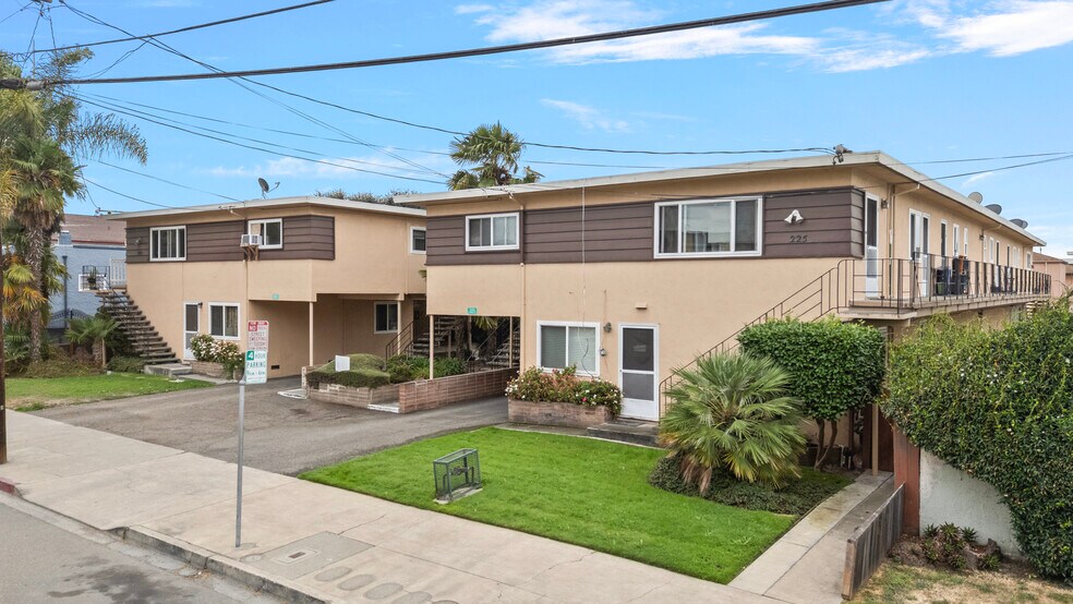 Primary Photo Of 225-243 Chumalia St, San Leandro Apartments For Sale