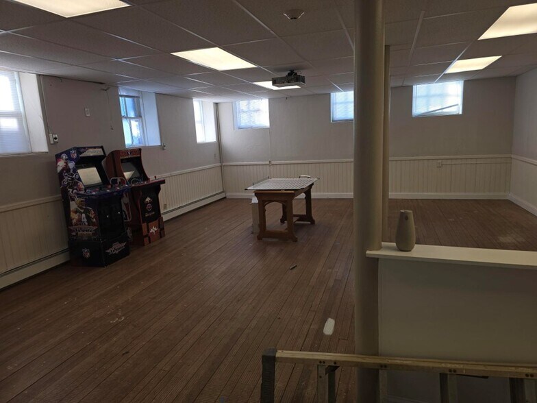 More Photos Of 20 Summer St, Bridgewater Religious Facility For Sale