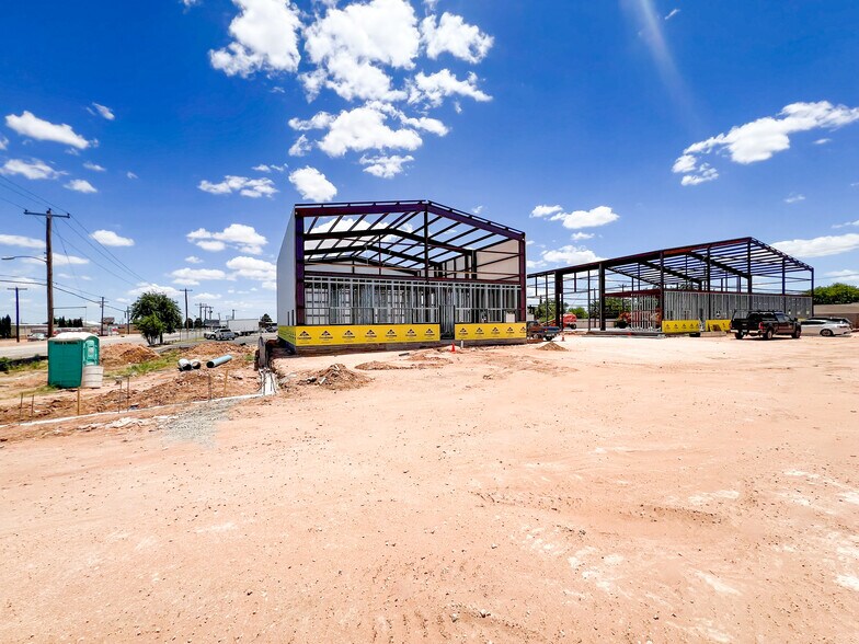 More Photos Of 1208 S Midland Dr, Midland Unknown For Lease