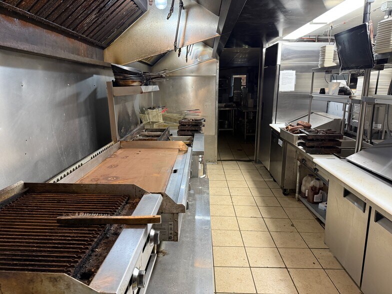 More Photos Of 42087 State Route 154, Lisbon Restaurant For Sale