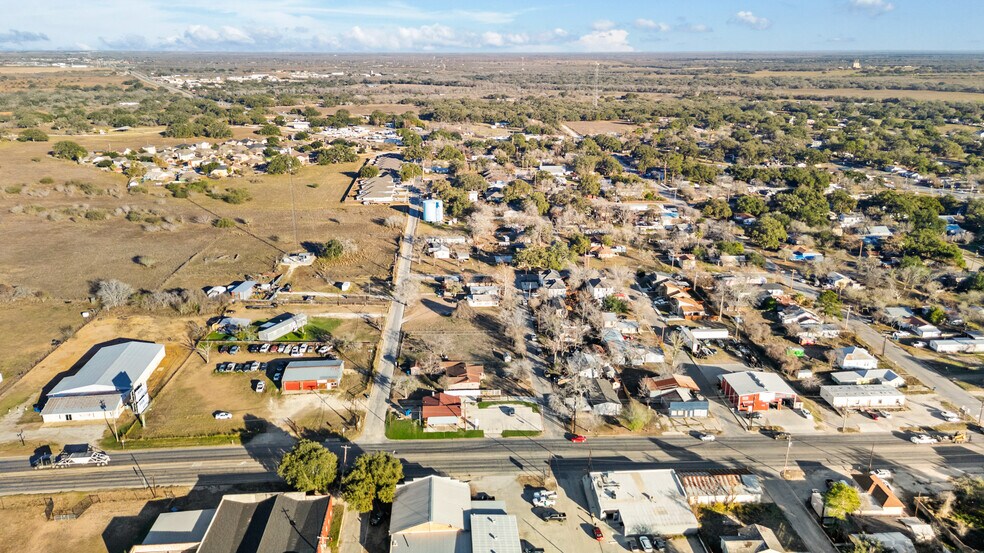 More Photos Of 1710 Second St, Pleasanton Restaurant For Sale