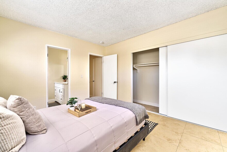 More Photos Of 1381 Burwood St, La Habra Apartments For Sale