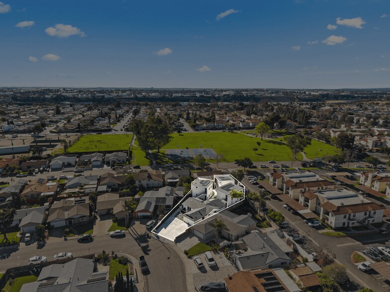 More Photos Of 8353 Ivory Coast Dr, San Diego Multifamily For Sale