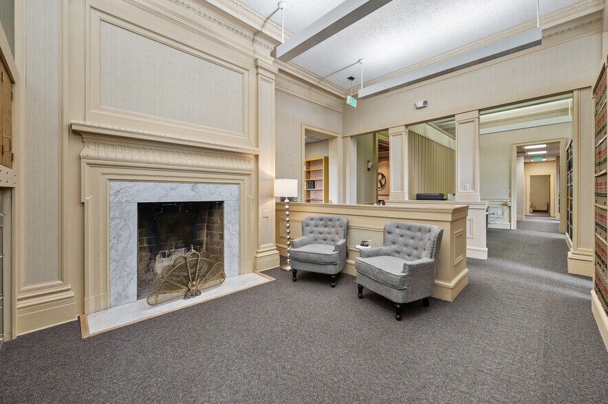 More Photos Of 24 W 6th Ave, Helena Office For Lease